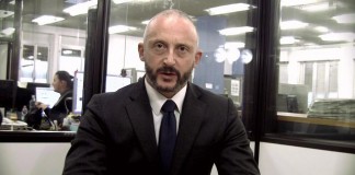 PD INSISTE SULLA MANIPOLAZIONE DELLA REALTÀ, STAMPA AIUTI I CITTADINI A FARSI ANTICORPI