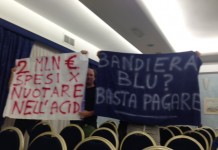 VERSILIA “ACIDO PERACETICO CORRODE LA PELLE E CI RIPULISCONO I NOSTRI FIUMI? REGIONE ASCOLTI ARPAT E FERMI QUESTO SCEMPIO”