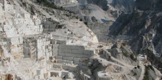 CAVE “SENTENZA CHIARA: COMUNE DI CARRARA NON HA FATTO NULLA. PD SI FACCIA DA PARTE”