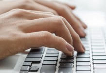 ASL SI SCORDANO AGGIORNAMENTO A WINDOWS 10, ORA CI COSTERA’ 279 EURO A PC