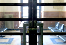 CASO SALE D’ATTESA NELLE STAZIONI. REGIONE ALZA LE MANI: ‘NON POSSIAMO IMPORLE”. I PROFESSIONISTI DELLA POLITICA…