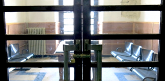 CASO SALE D’ATTESA NELLE STAZIONI. REGIONE ALZA LE MANI: ‘NON POSSIAMO IMPORLE”. I PROFESSIONISTI DELLA POLITICA…