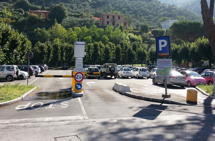 OSPEDALE DI PESCIA, PARCHEGGIO SEMPRE CARO E ‘CITTADELLA OSPEDALIERA’ RIMASTA UN ANNUNCIO