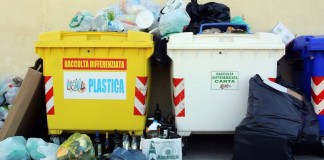 RACCOLTA DIFFERENZIATA AL “50,99%” E PD SI INCENSA. CHE PRESA PER I FONDELLI!