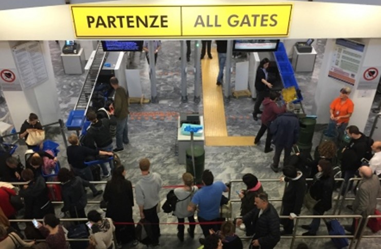 TOGLIERE SECURITY DA PIANO ESTERNALIZZAZIONI, NORMATIVA NON OBBLIGA. SU HANDLING SI STUDI LIMITAZIONE DELL’ACCESSO AL MERCATO