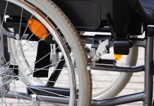 300 CARROZZINE ASL FERME PER MANCATA REVISIONE QUANDO LEGGE IMPORREBBE ATTESA MASSIMA DI 20 GIORNI