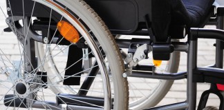 300 CARROZZINE ASL FERME PER MANCATA REVISIONE QUANDO LEGGE IMPORREBBE ATTESA MASSIMA DI 20 GIORNI