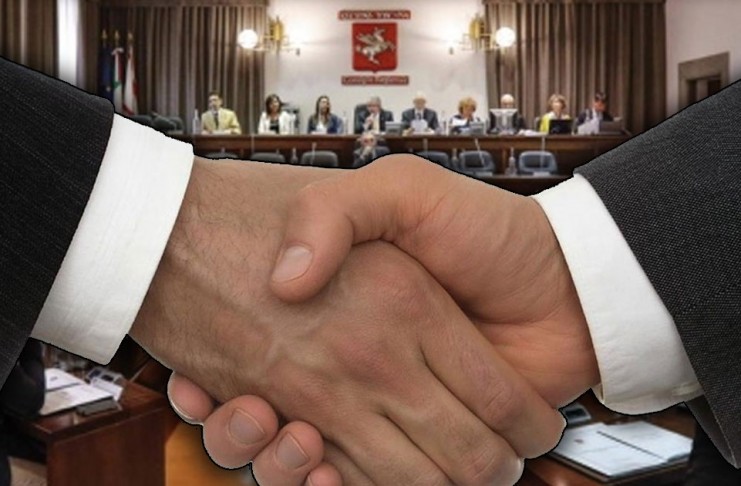 M5S ANCORA FUORI DA UFFICIO DI PRESIDENZA. PATTO DEL NAZARENO ALLARGATO REGGE: TUTTI CONTRO NOI