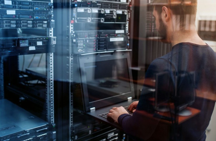 SERVER, ROUTER E SWITCH SANITARI SENZA PERSONALE DI ASSISTENZA DURANTE NOTTI, SABATI E FESTIVI