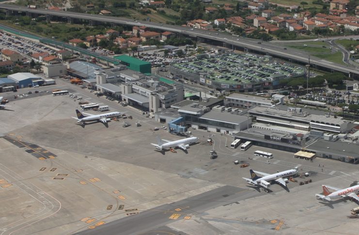 SCIOPERO PERSONALE TOSCANA AEROPORTI, PIENA SOLIDARIETA’ AI LAVORATORI CHE SI OPPONGONO AL PIANO DI ESTERNALIZZAZIONI