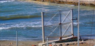 L’ACCESSO AL MARE SIA LIBERO E GRATUITO. NO A CHIUSURE