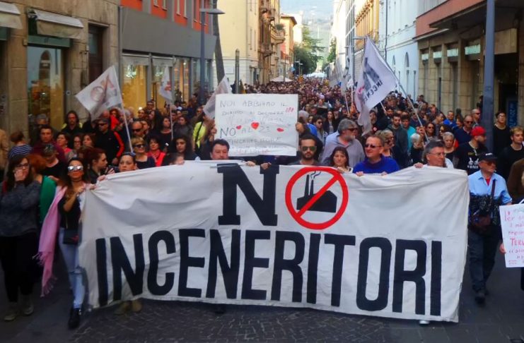NO AGLI INCENERITORI: RIBADIAMO LA NOSTRA LINEA