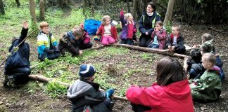 Asilo nel bosco, Galletti (M5S): “Realtà ampiamente diffusa nel nord europa, i bimbi siano a contatto con l’esterno e con materiali naturali”