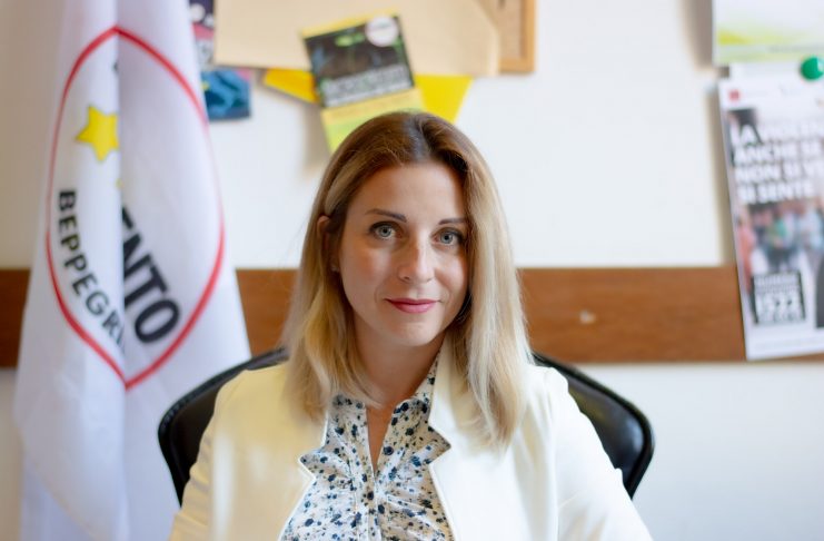 Follonica, Galletti (M5S): “Recuperate le 32 ecoballe localizzate e prorogati i ristori per i pescatori”