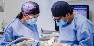 Campagna vaccinazione sanitari, Galletti (M5S): “Dentisti siano inclusi nelle categorie ad alto rischio”