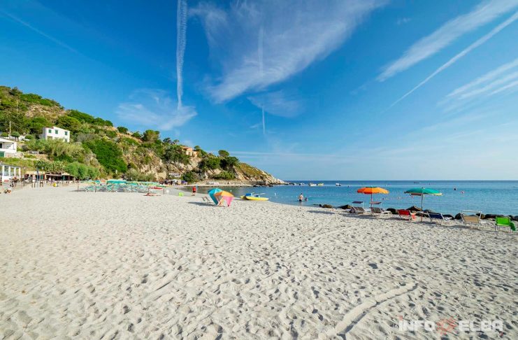 Spiaggia di Sant’Andrea, Galletti (M5S): “Presentata una mozione in Regione per chiedere un’alternativa alla barriera sommersa”