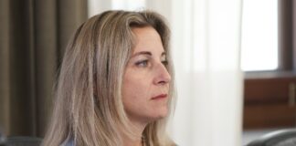 Rigassificatore, Galletti (M5S): “Finita la propaganda: il nuovo Consiglio regionale rinnovi l’impegno per il trasferimento da Piombino entro il 2026”